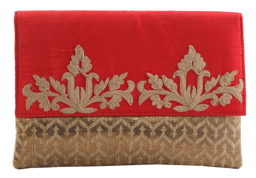 Tarusa Red Clutch With Mughal Motif