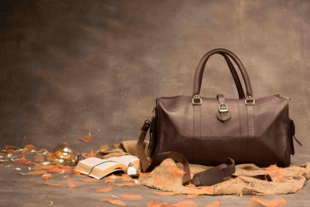 TheBagTalk Leather Duffle Bag